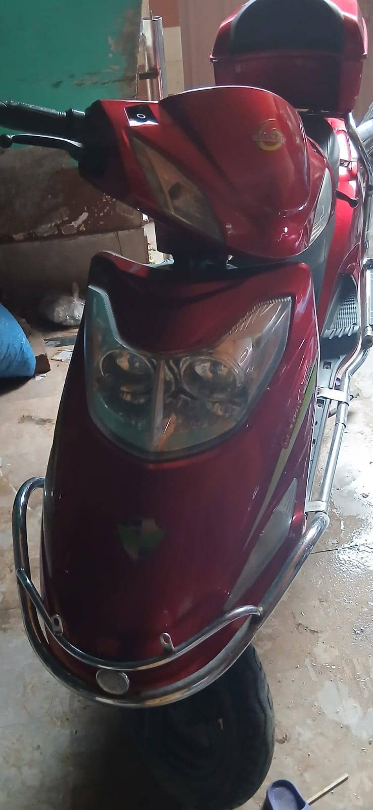 scooty 4