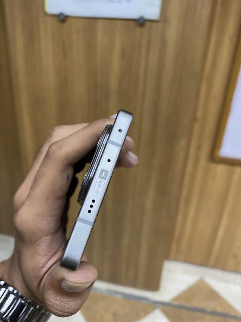 Infinix Note 50 4