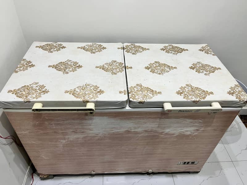 Dawlance deep freezer 0