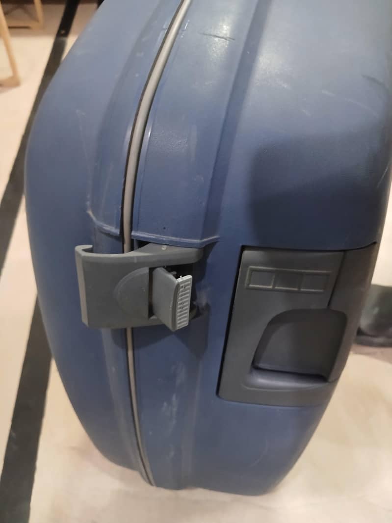 travlling bag. 2