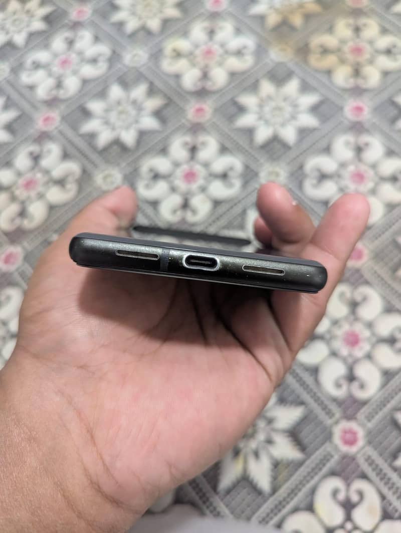 Google Pixel 6 3