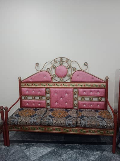 iron 5 seater sofa and double bed for sale