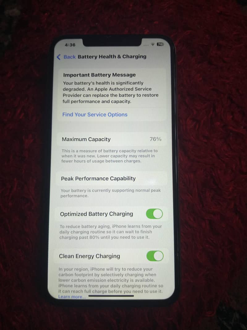 Apple iPhone XS Max 4