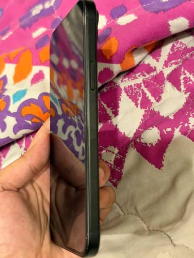Apple iPhone 15 plus