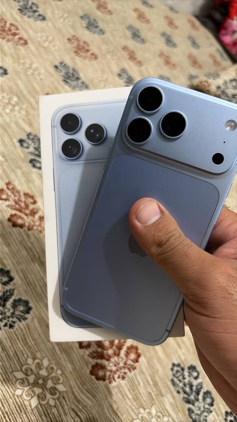 Apple iPhone 18 Pro Max 3