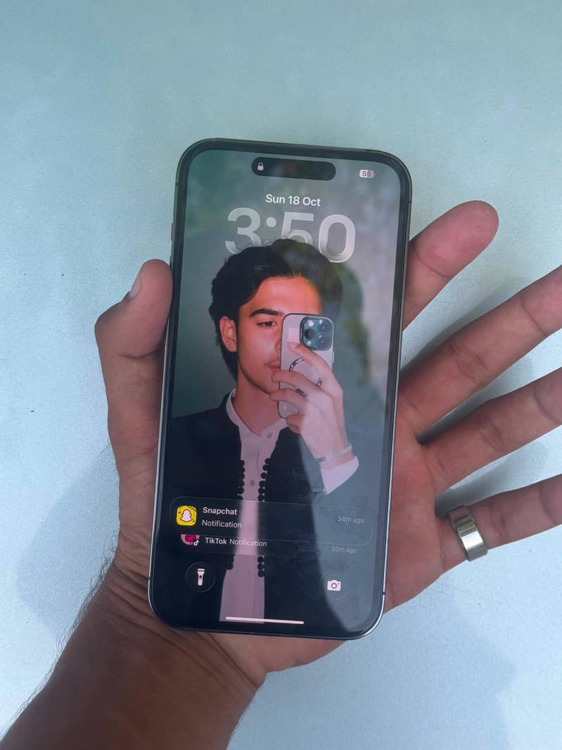 Apple iPhone 14 Pro Max 1