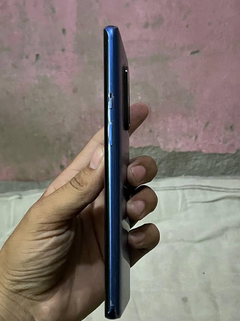 One Plus 8 Pro 6