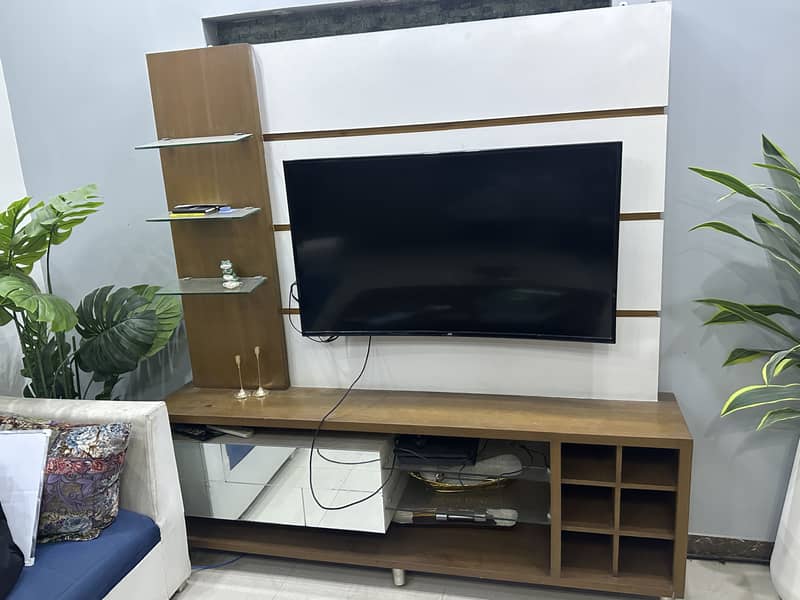 Tv console 2