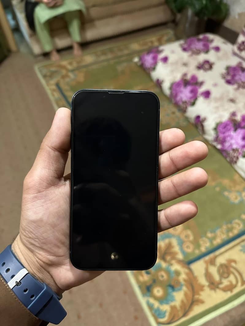 Apple iPhone 14 Pro Max 2