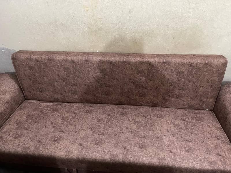 Sofa cumbed 2