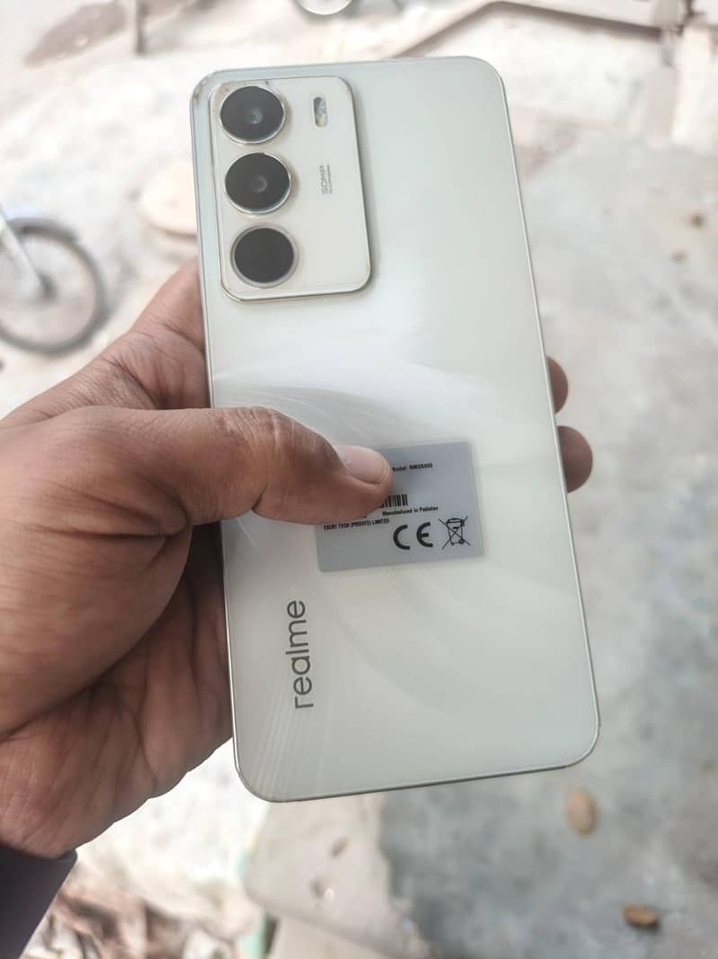 Realme C75 3