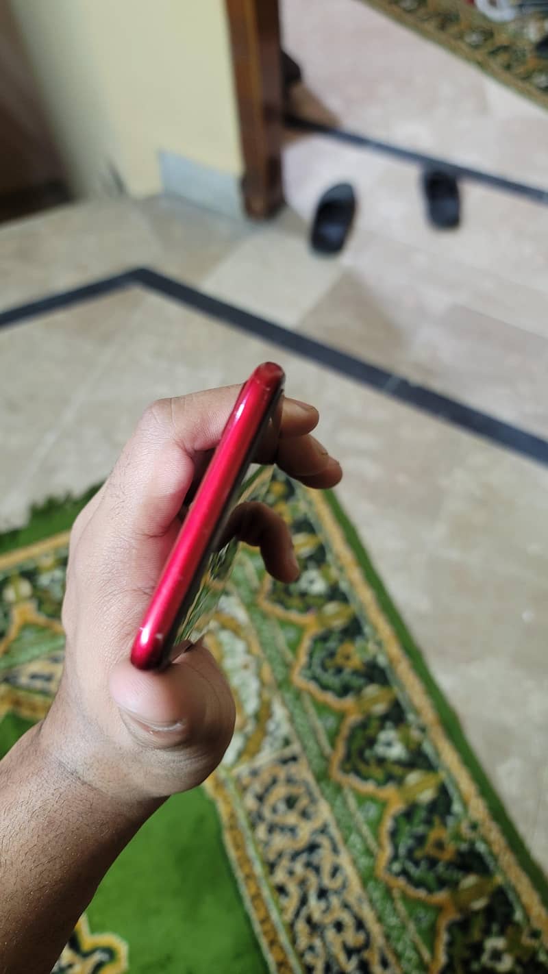 Apple iPhone 8 Plus 2