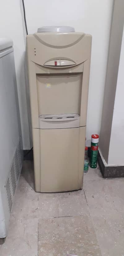 Water dispenser