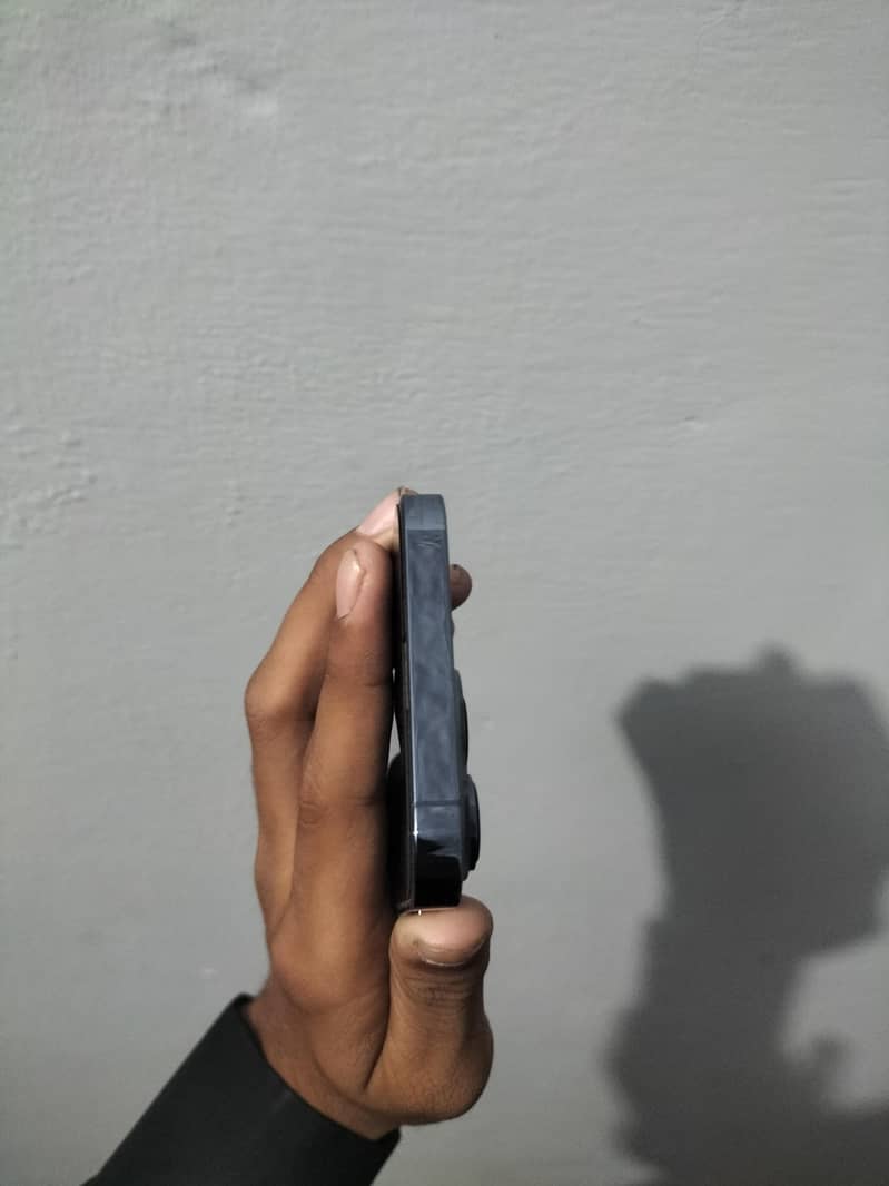 Apple iPhone 13 Pro 7