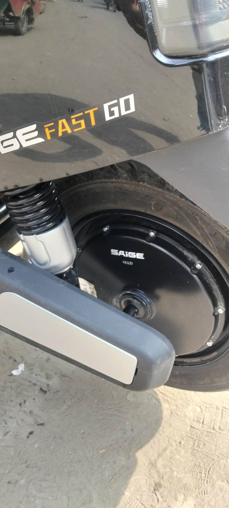 Electric Scootey E90 2