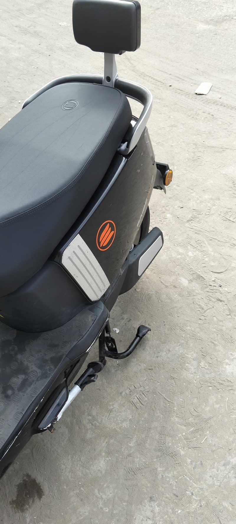 Electric Scootey E90 6