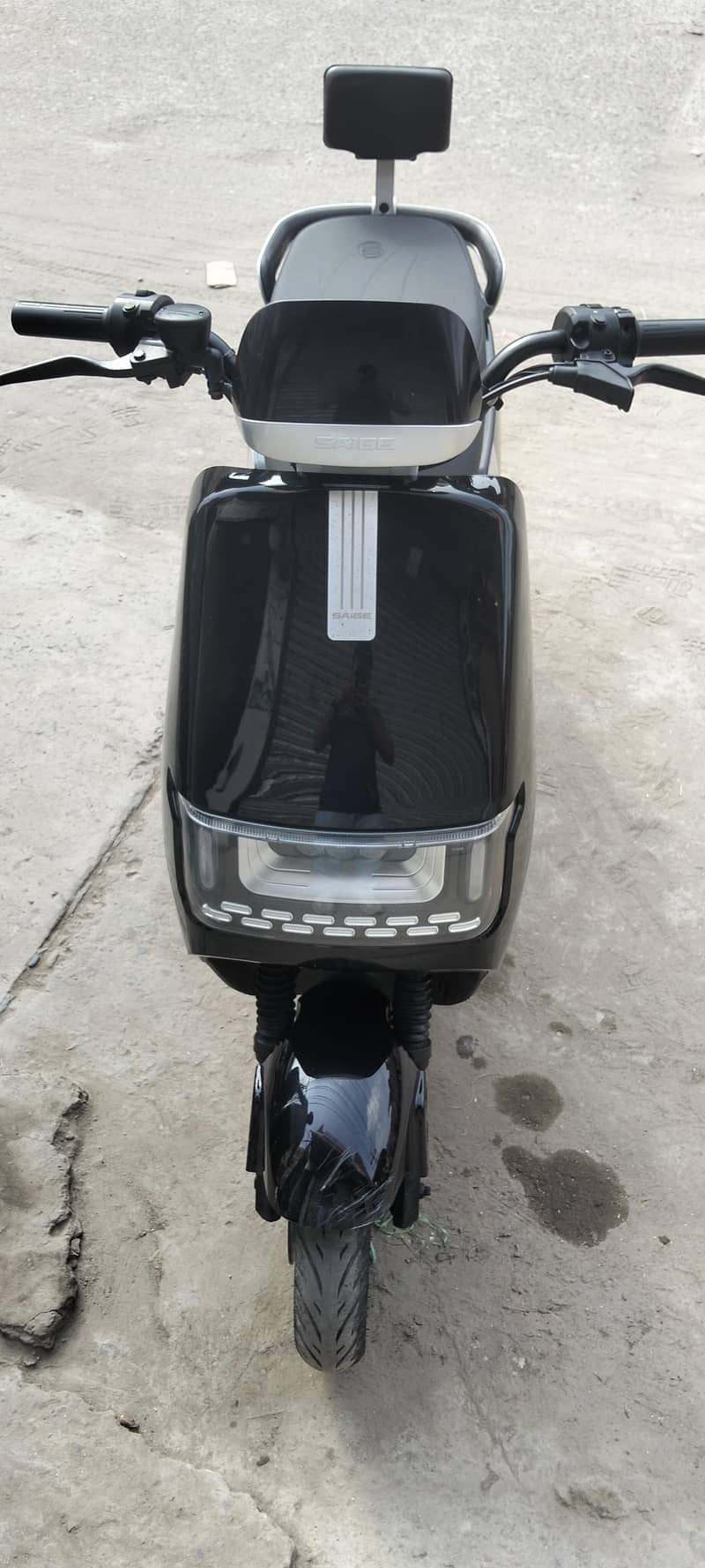 Electric Scootey E90 8