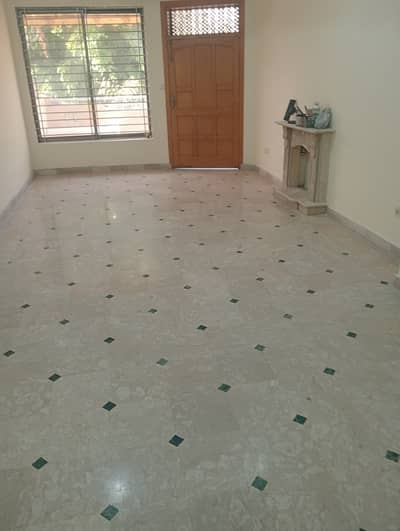 10marla 3beds DD TV lounge kitchen attached baths neat clean upper portion for rent in G 14 4 islamabad