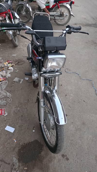 Honda 125bike 10/8
