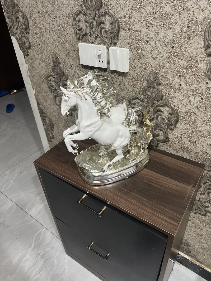Artificial  horse — photo 2