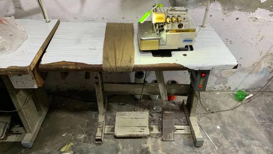 Kaj and Overlock machine
