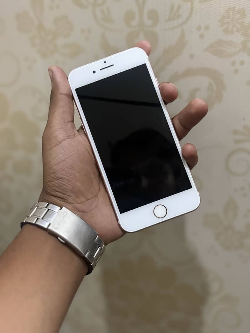 Apple iPhone 7 7