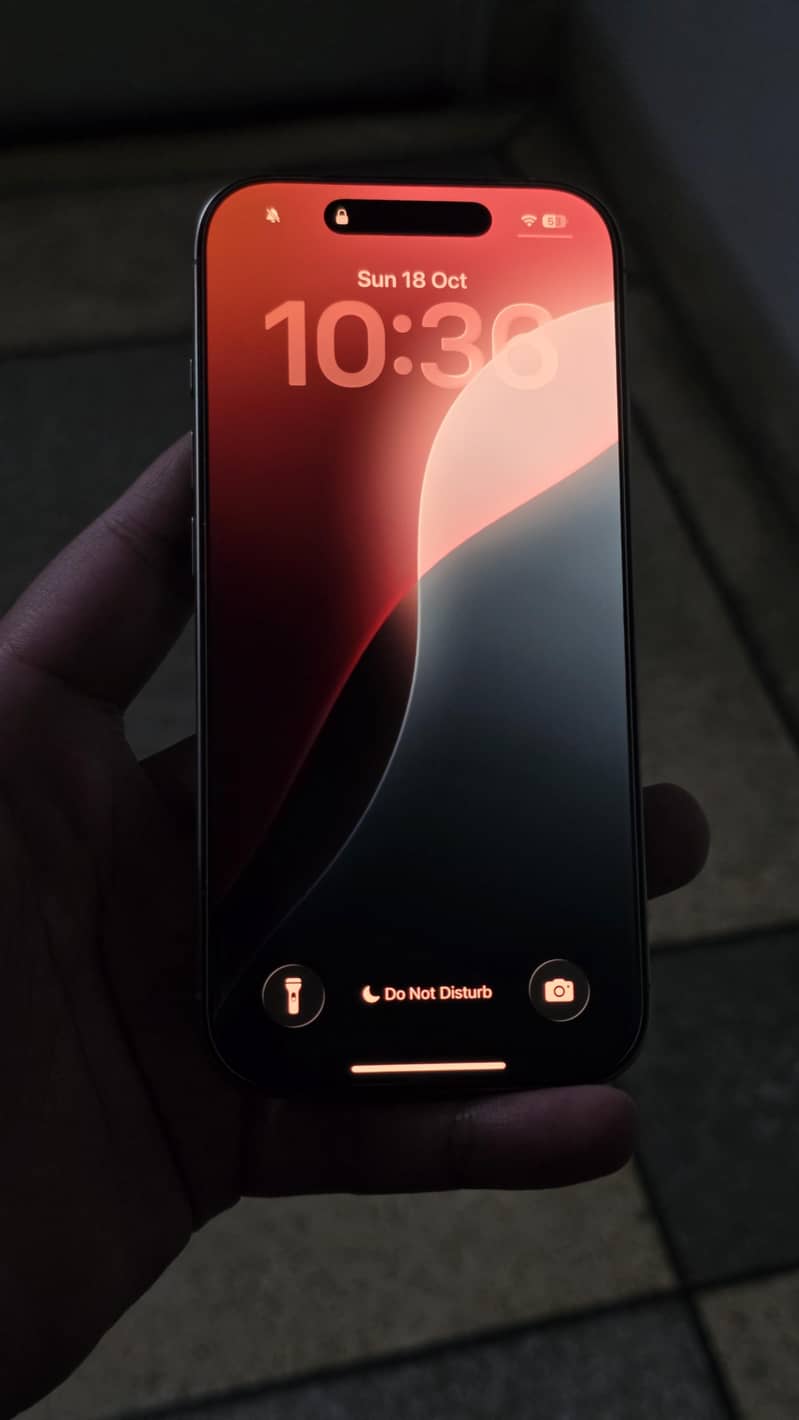Apple iPhone 16 Pro JV 4