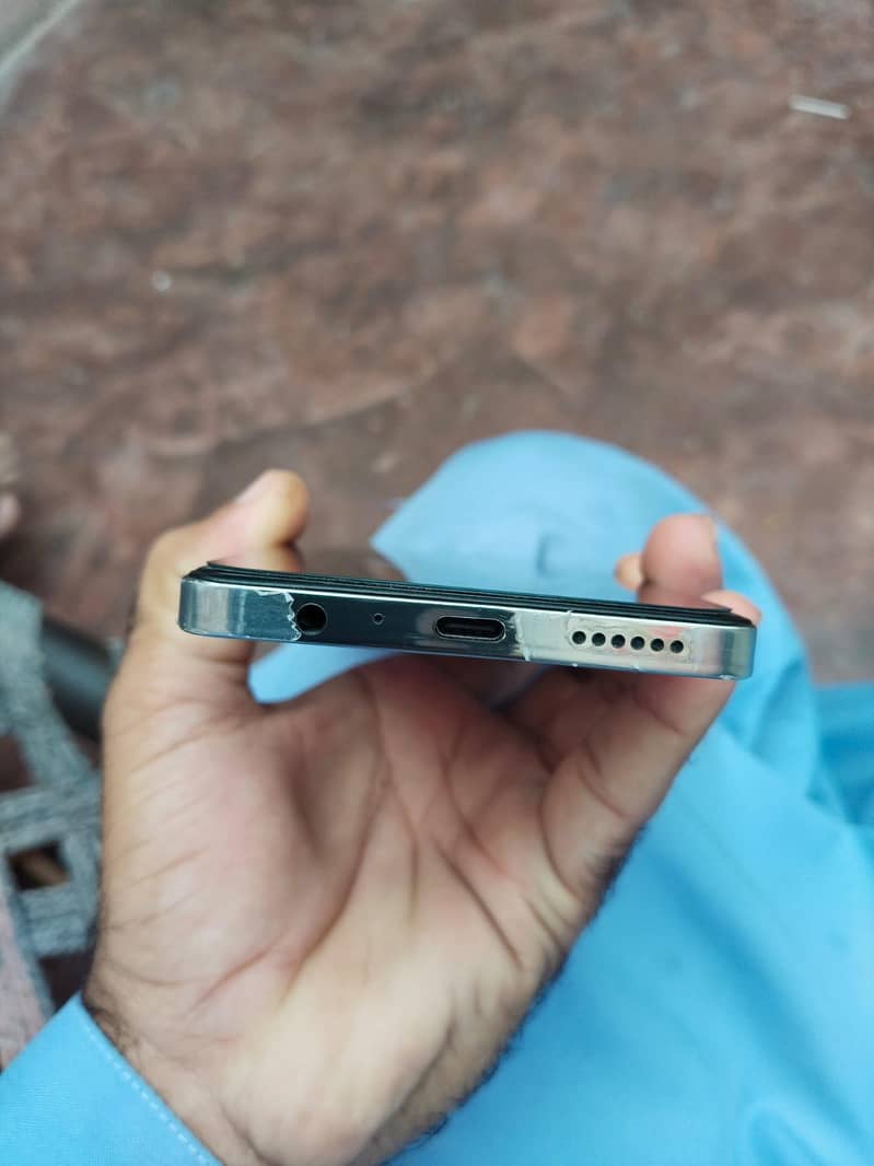 Tecno CAMON 20 Premier 3