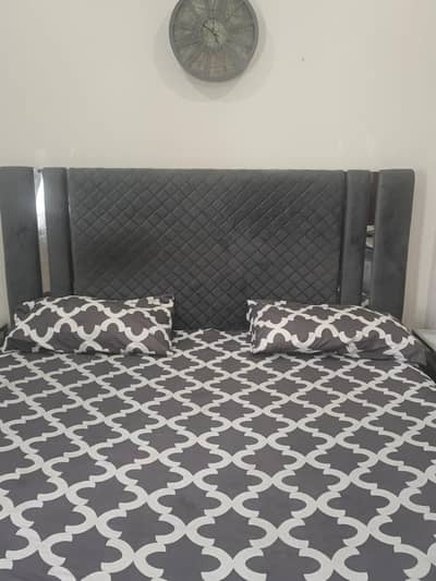 king size bed