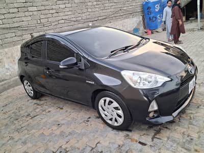 Toyota Aqua 2013