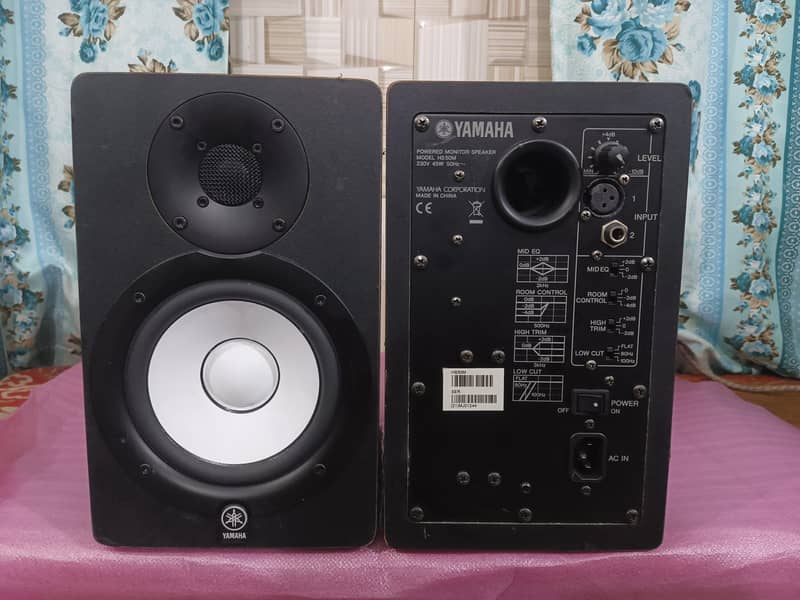 Yamaha HS50M 2