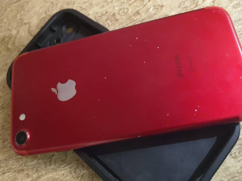 Apple iPhone 7 3