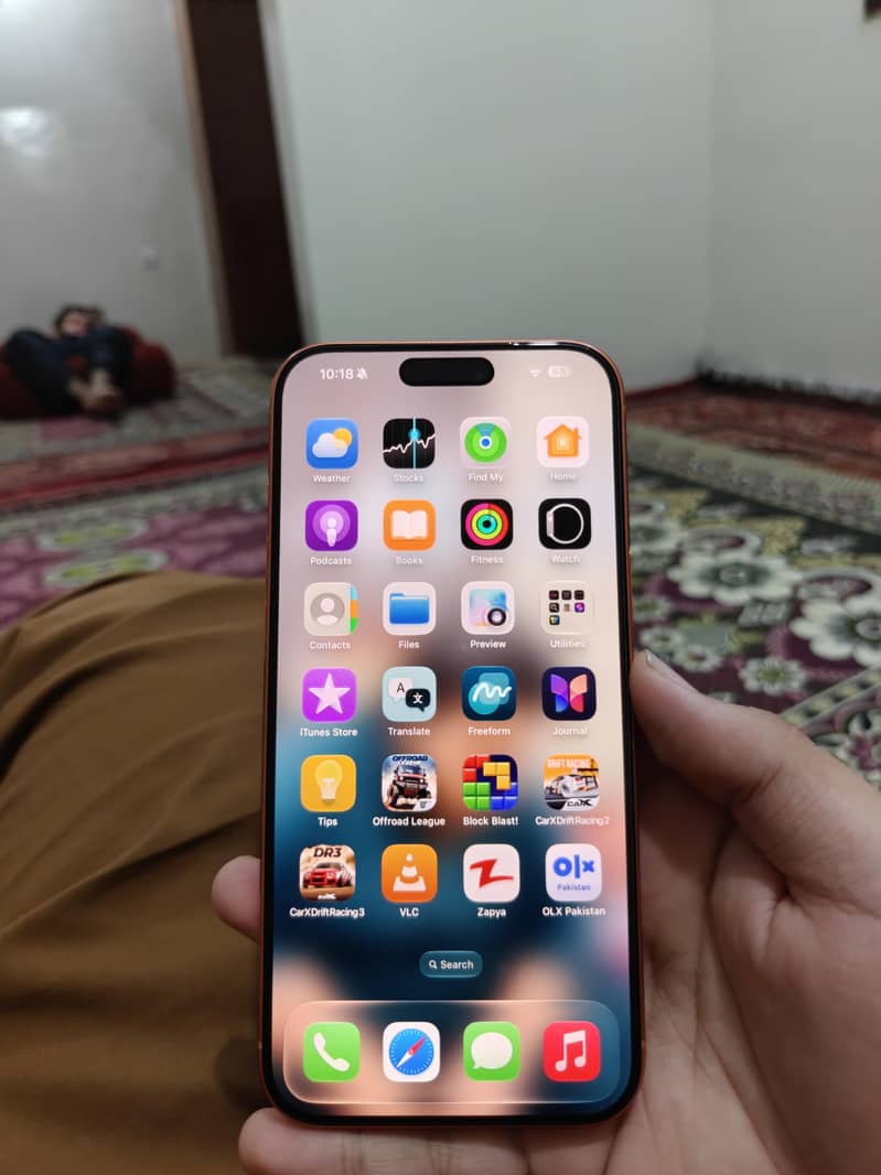 Apple iPhone 17 Pro Max 5
