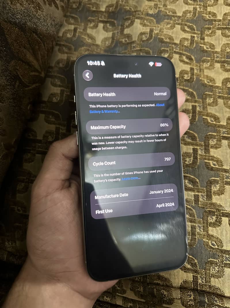Apple iPhone 15 Pro Max 5