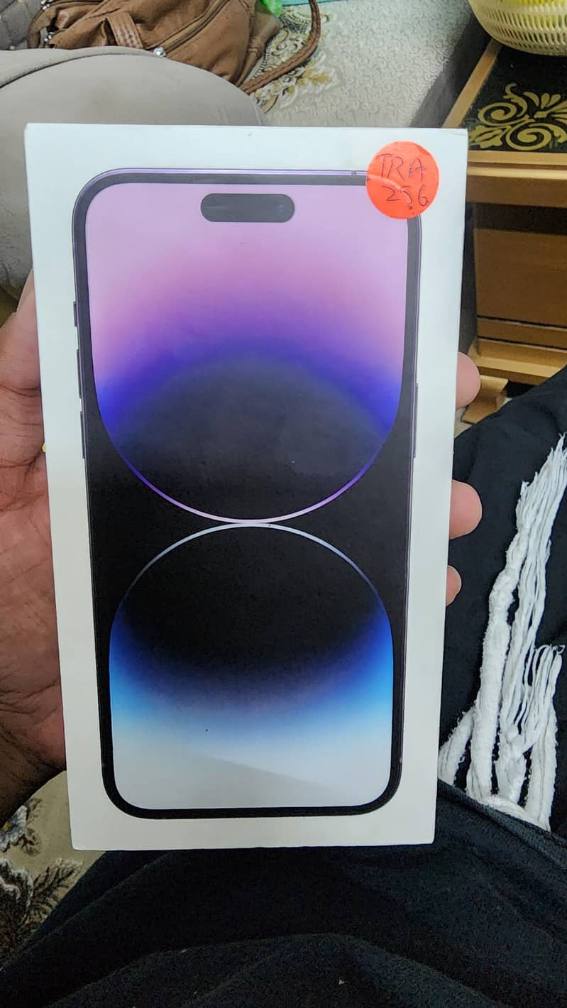 Iphone 14 pro max box 2