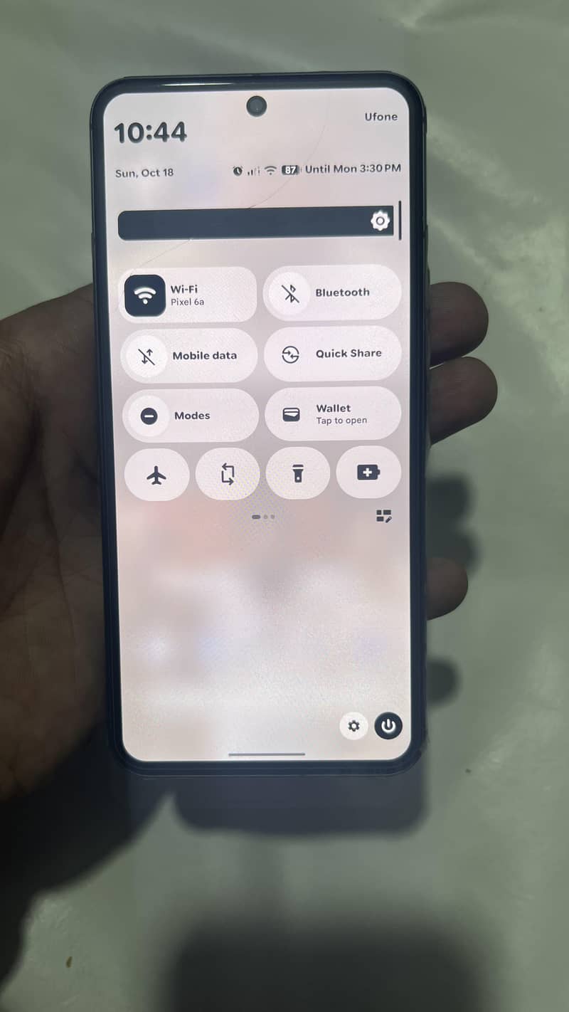 Google Pixel 8 4