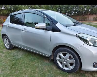 Toyota Vitz 2014
