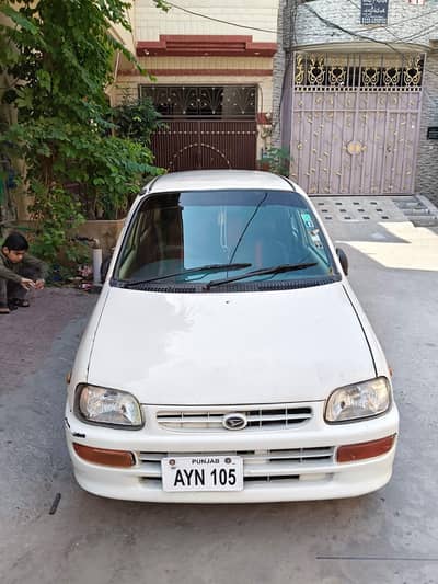 Daihatsu Cuore 2001