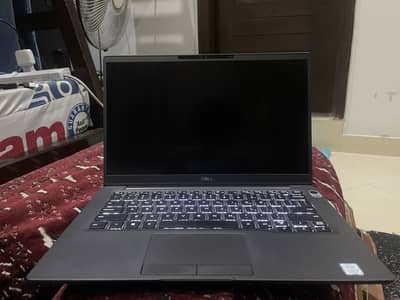 DELL Latitude 7400 (With Touchscreen)
