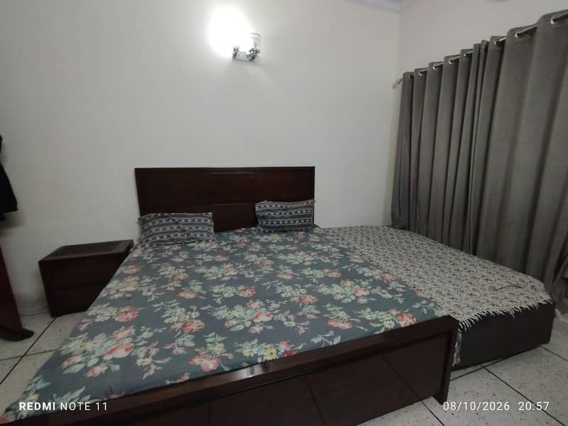 Bed selling 1