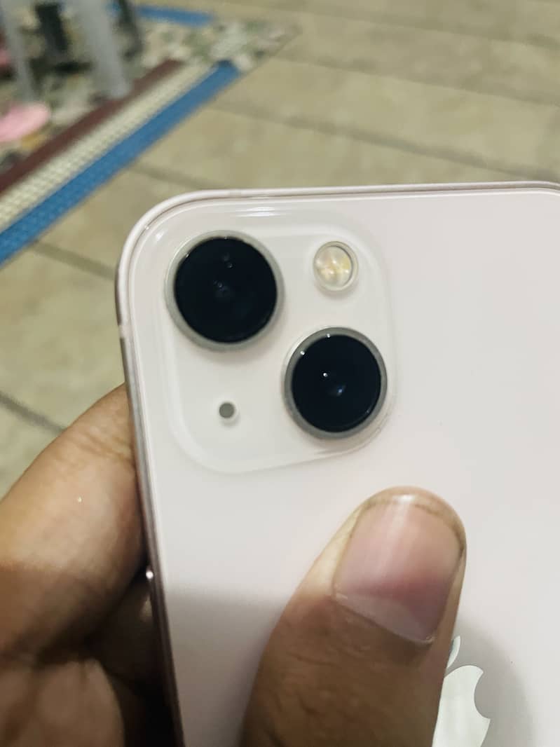 Apple iPhone 13 3