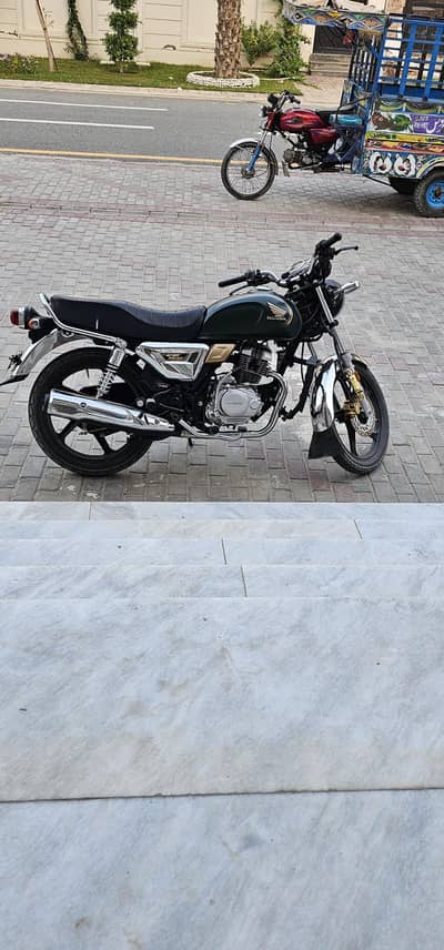 Very rare used Honda CG 150cc bullet