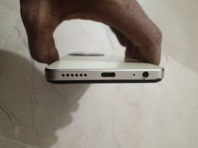 Infinix Smart 8 Pro 4