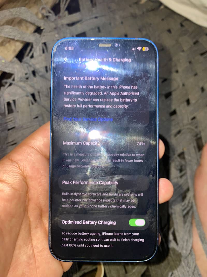 Apple iPhone 12 1