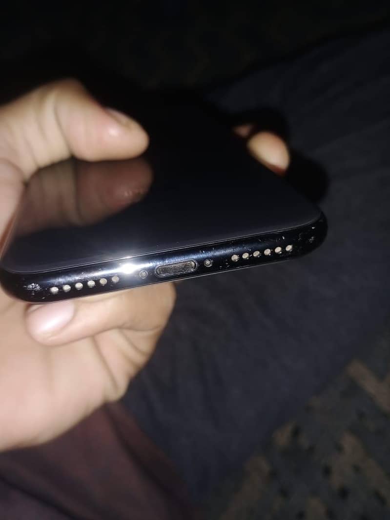 Apple iPhone X 0