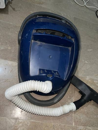 vacuum cleaner