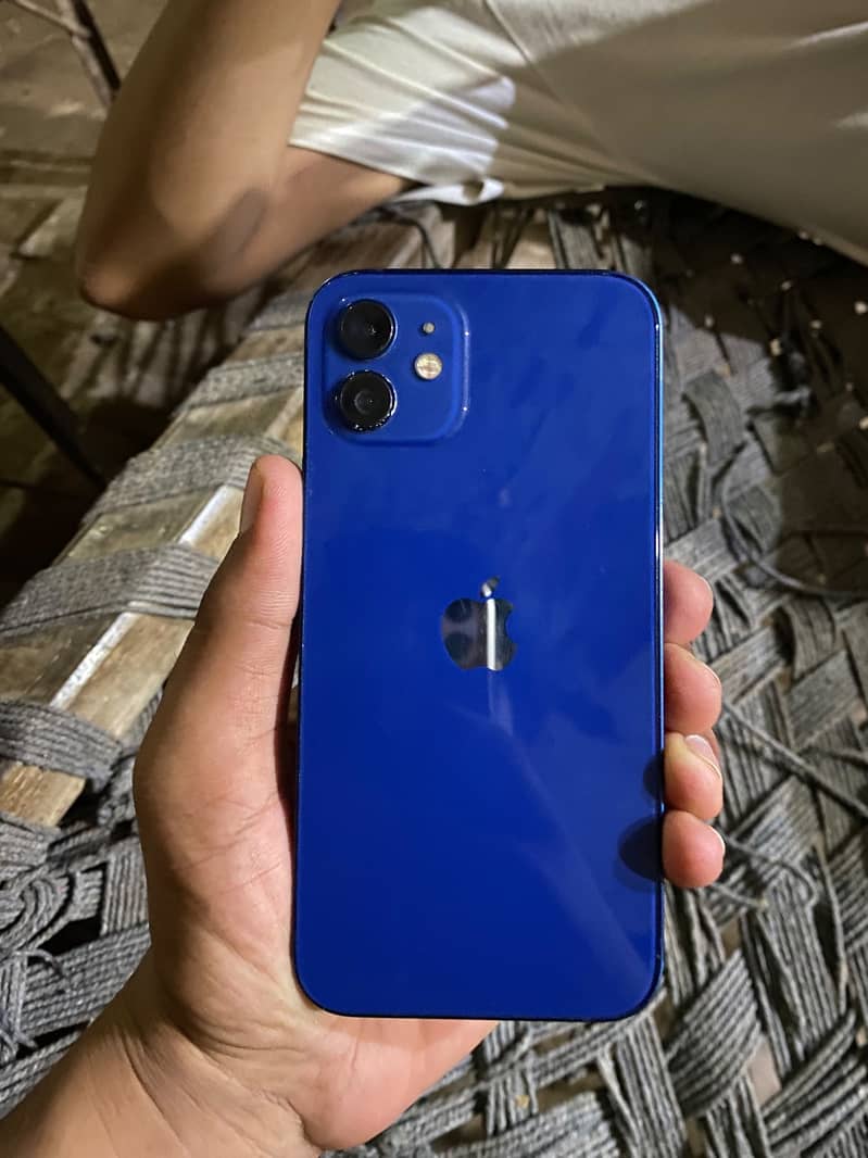 Apple iPhone 12 0