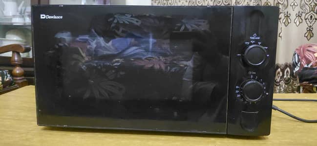 Dawlance Microwave Oven DW-280S – 900W