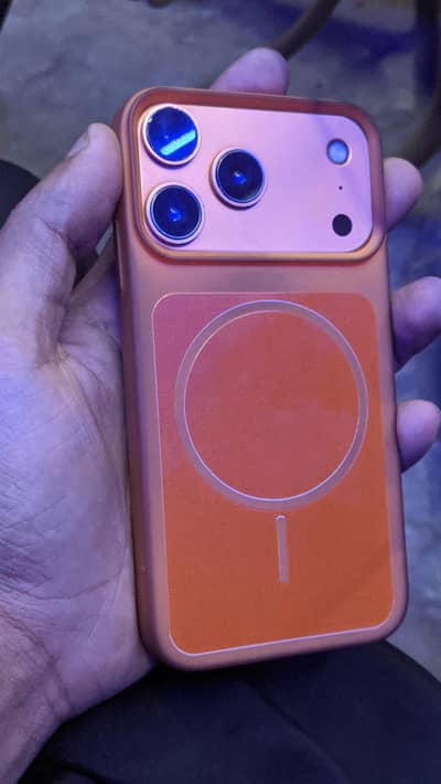 Apple iPhone XR CONVERTED 17 PRO