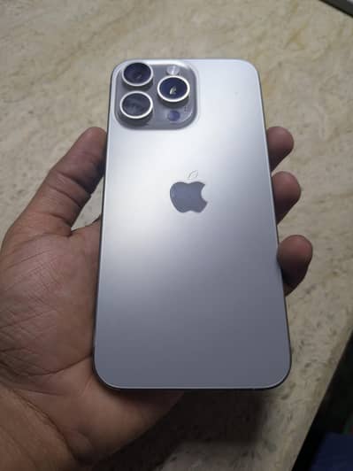 Apple iPhone 15 Pro Max (256GB)
